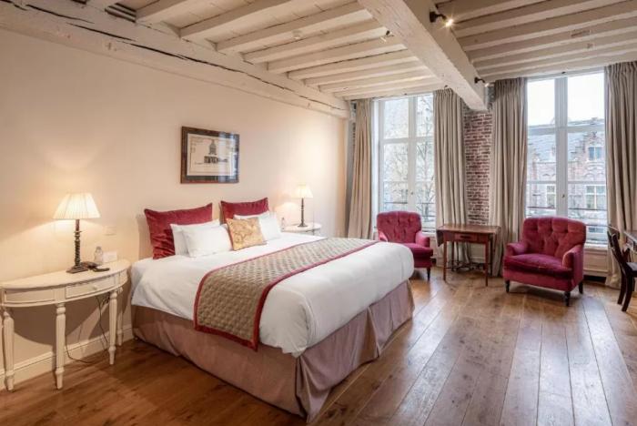 De Tuilerieen - Small Luxury Of The World