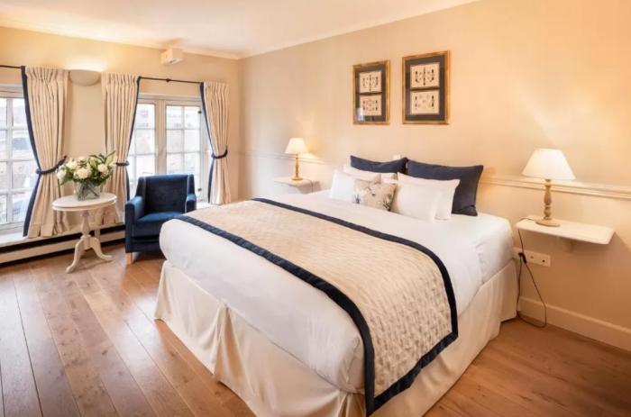 De Tuilerieen - Small Luxury Of The World 5*