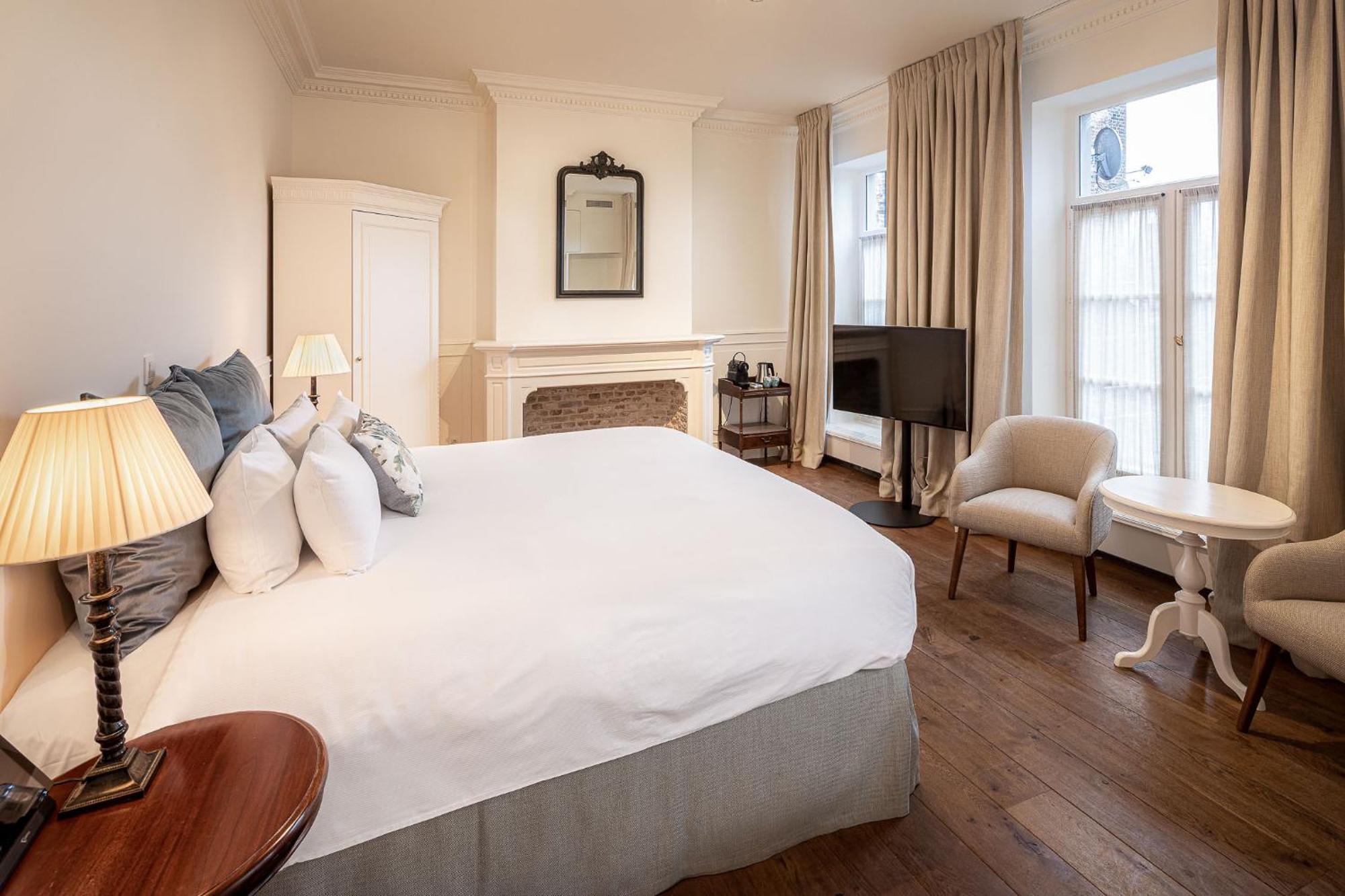 Hotel De Tuilerieen - Small Luxury Of The World Bruges