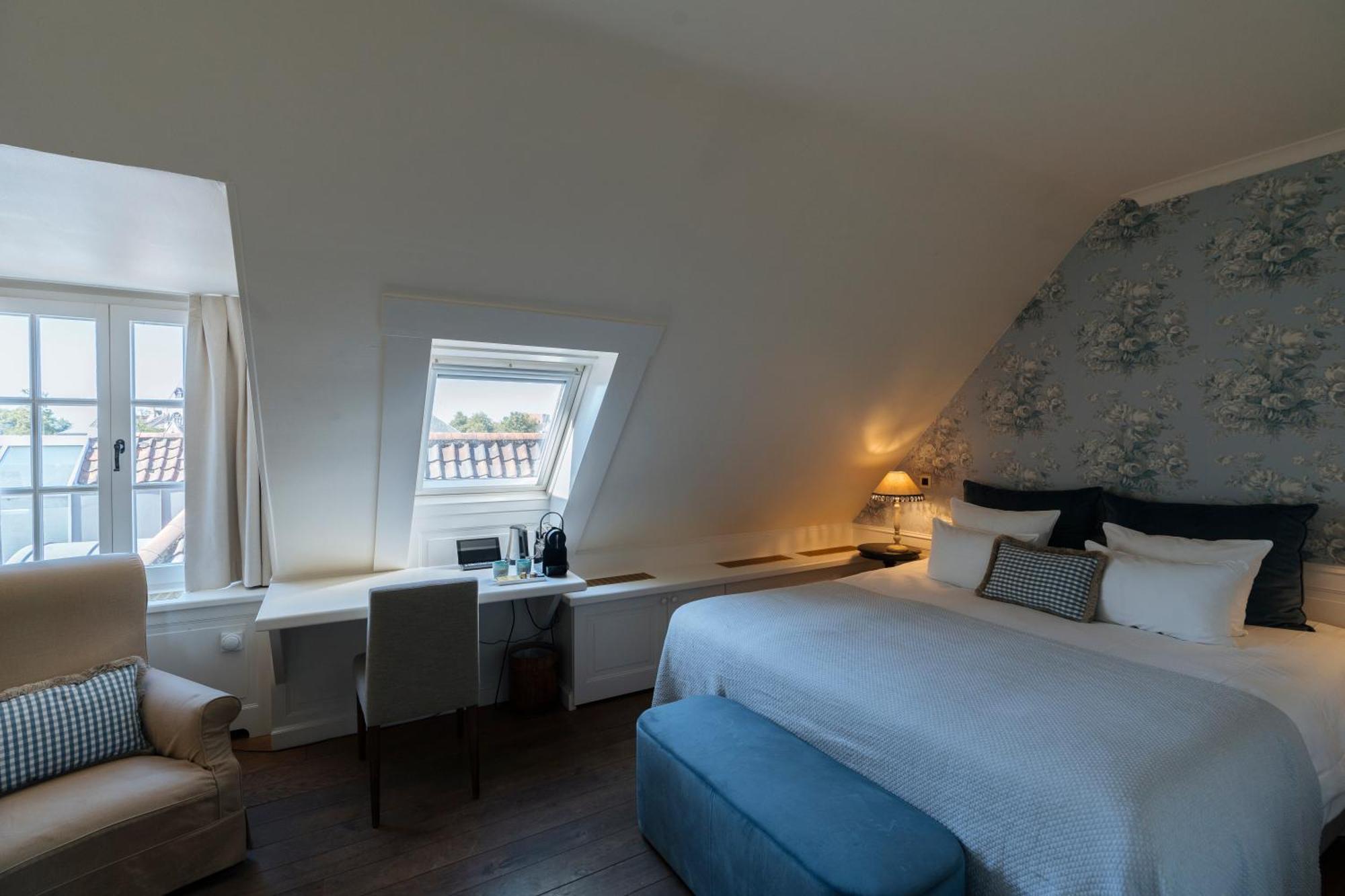 De Tuilerieen - Small Luxury Of The World 5*