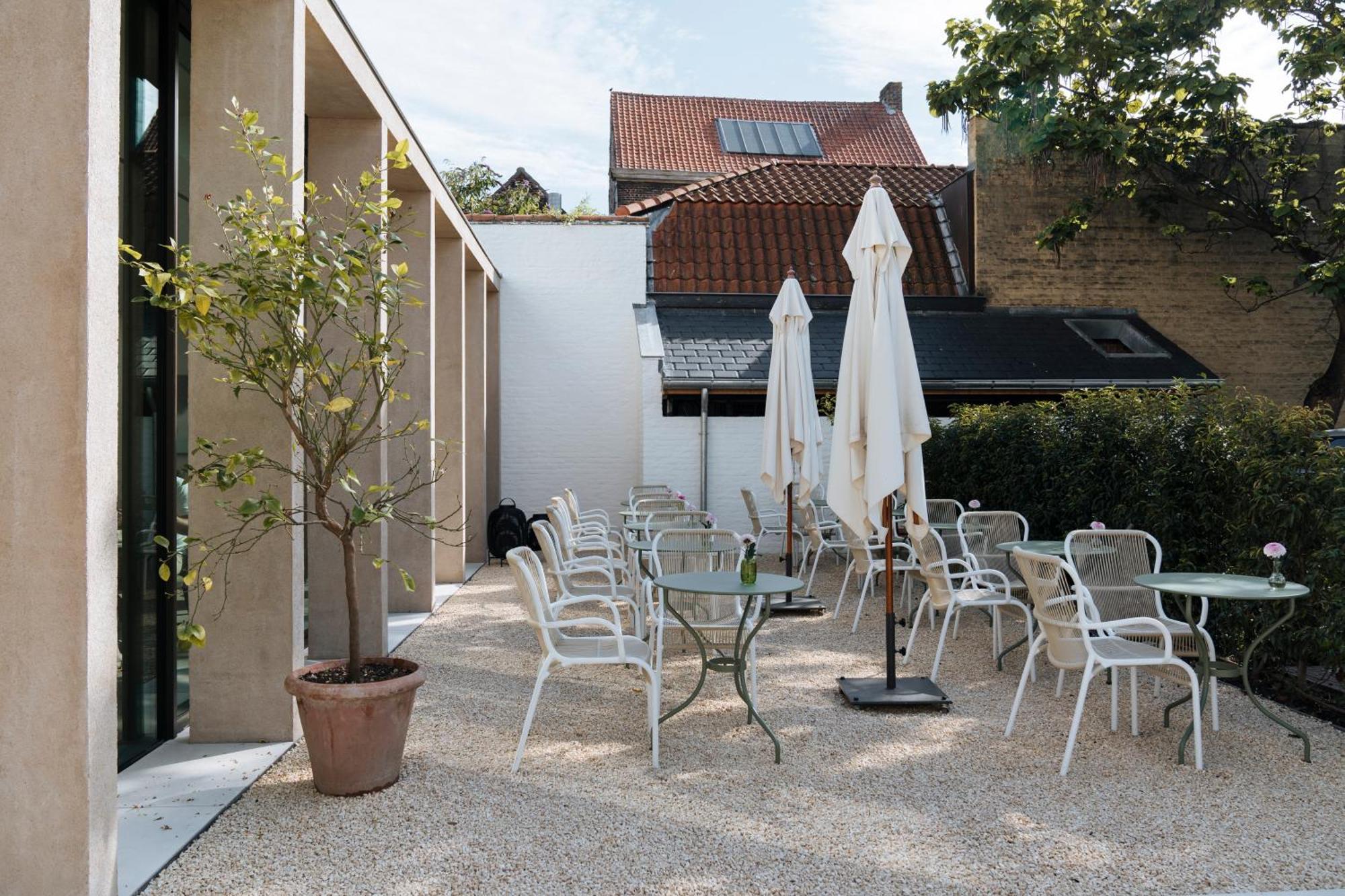 De Tuilerieen - Small Luxury Of The World