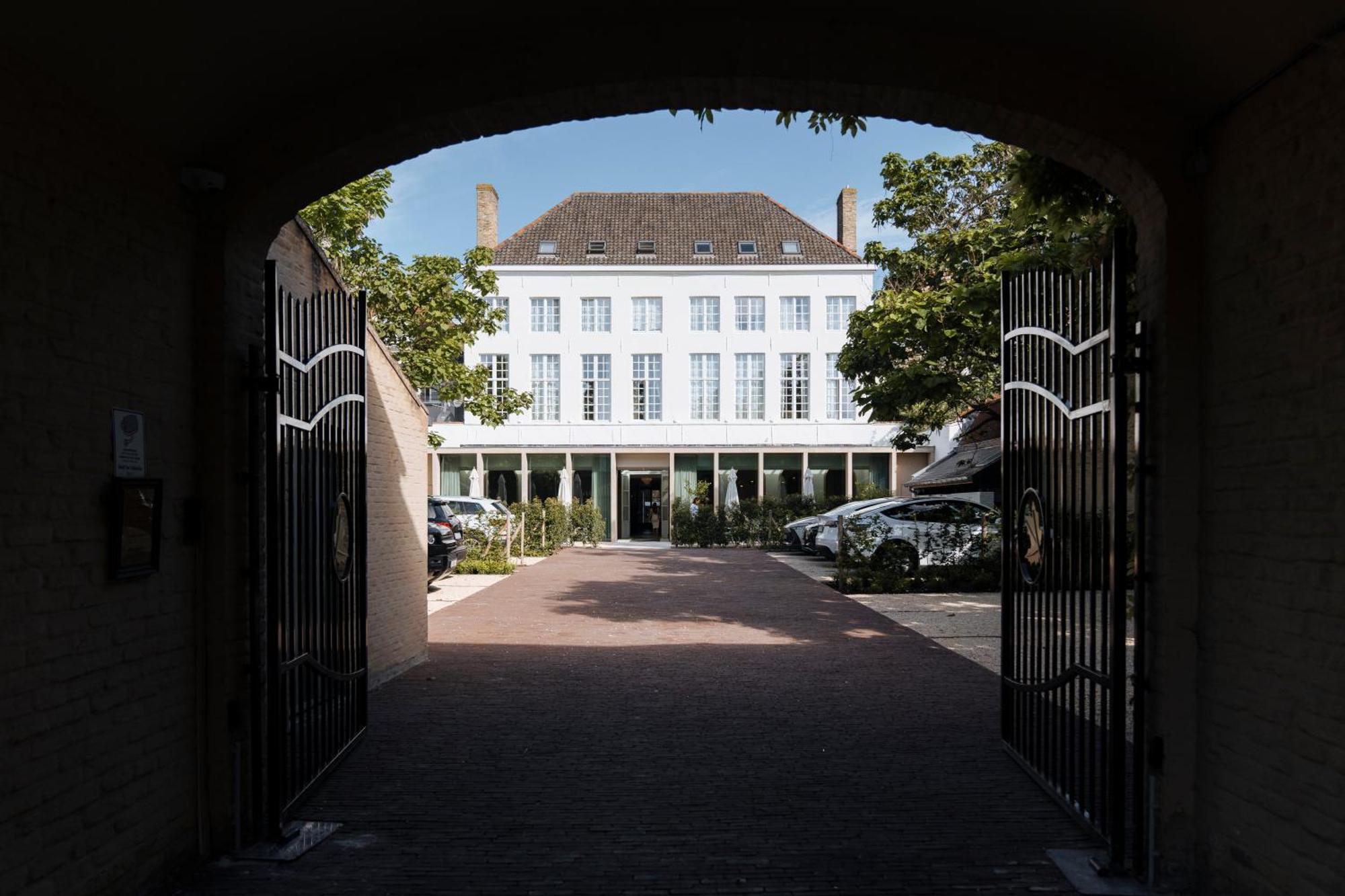 De Tuilerieen - Small Luxury Of The World Bruges