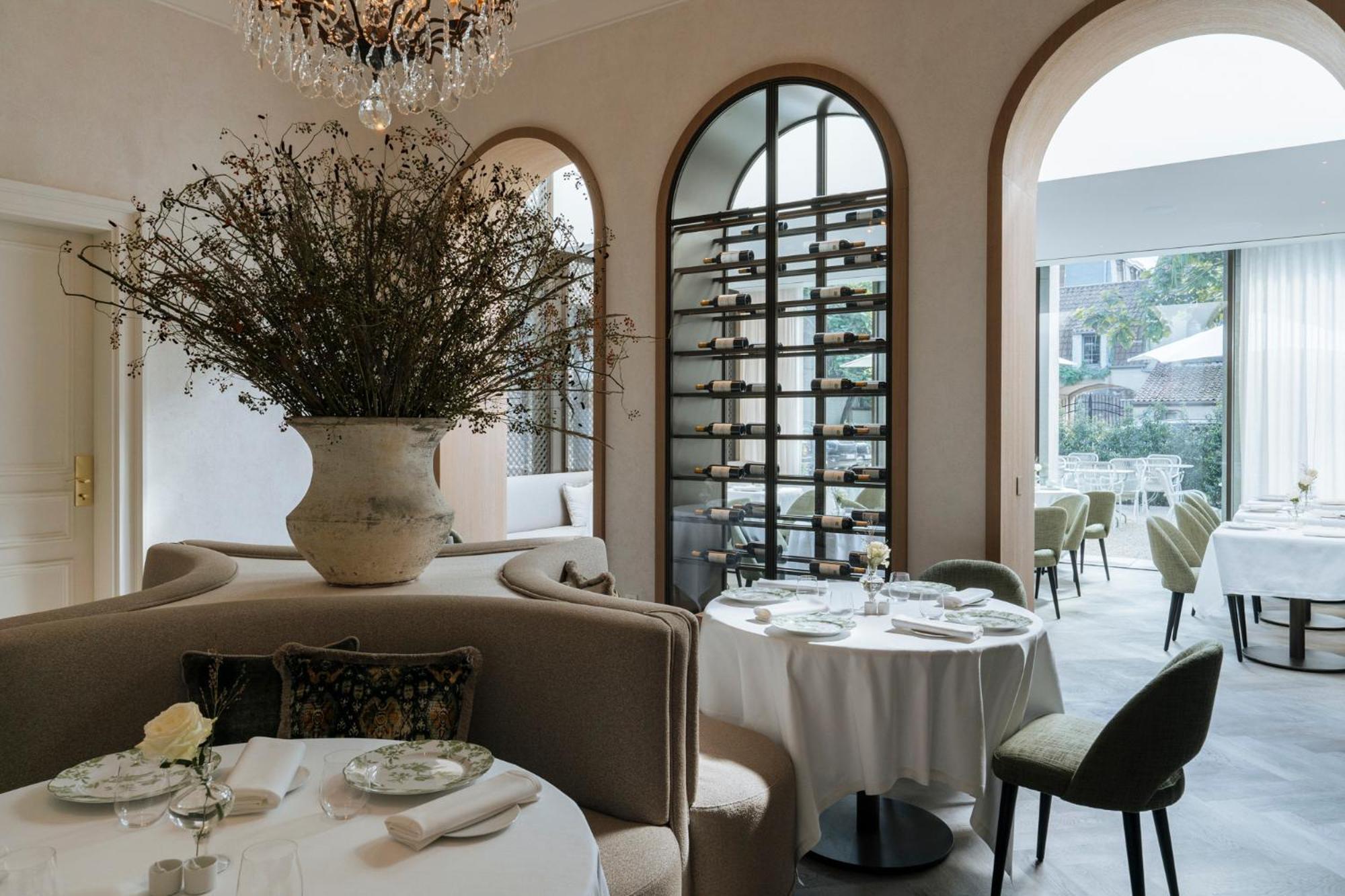 De Tuilerieen - Small Luxury Of The World 5*